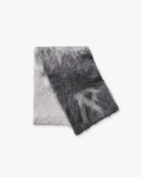 Ombre-stickad halsduk
