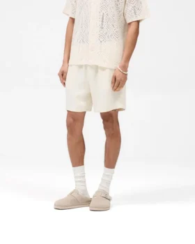 Shorts med stickade paneler
