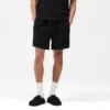 Shorts med stickade paneler