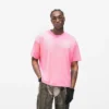 T-shirt med dubbla lager och broderad text