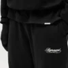 Tvålagers sweatpants med broderat tryck